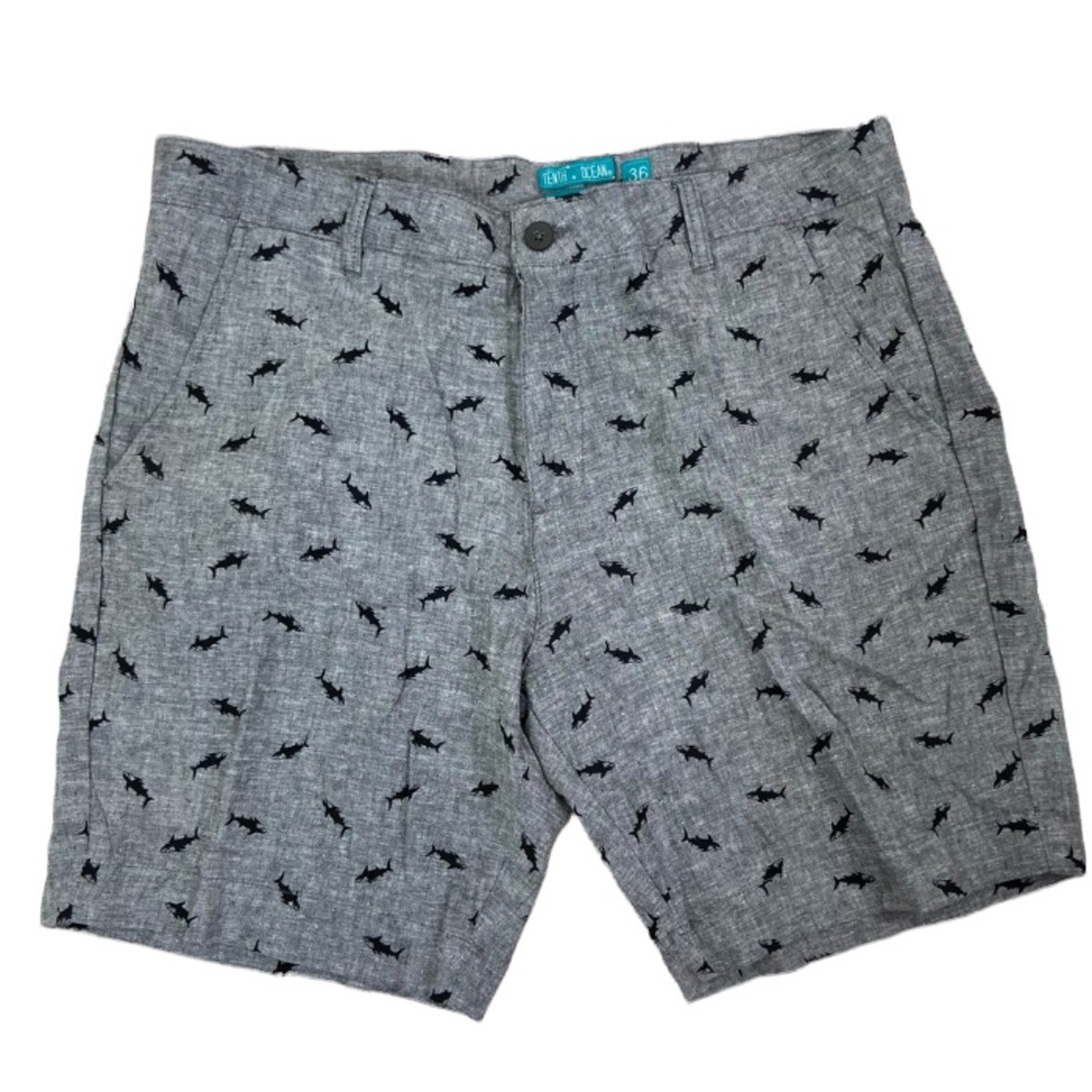Tenth + Ocean gray & black shark shorts. 36